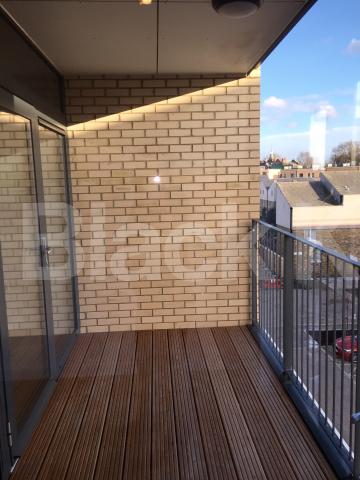 			LET , 1 Bedroom, 1 bath, 1 reception Apartment			 Bramah Road (Oval Quarter), Oval